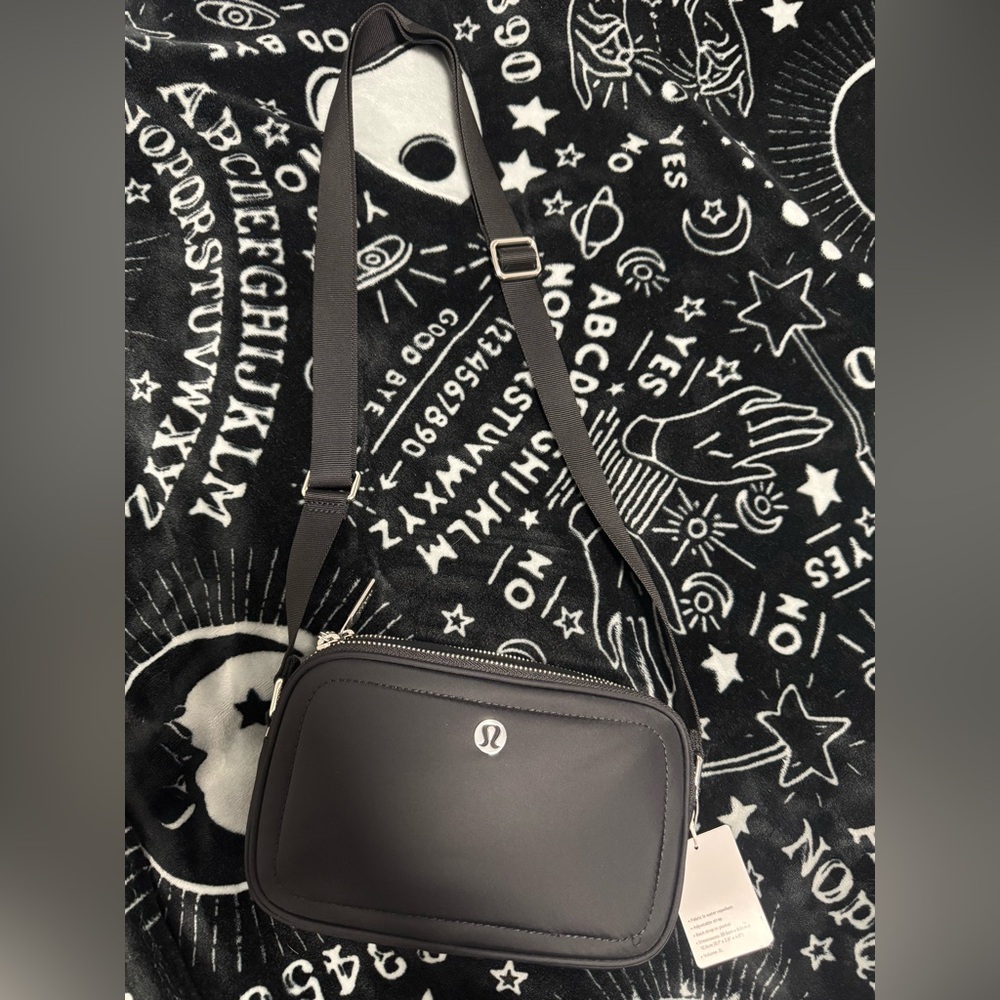 Lululemon Black Crossbody Bag “Camera Bag”